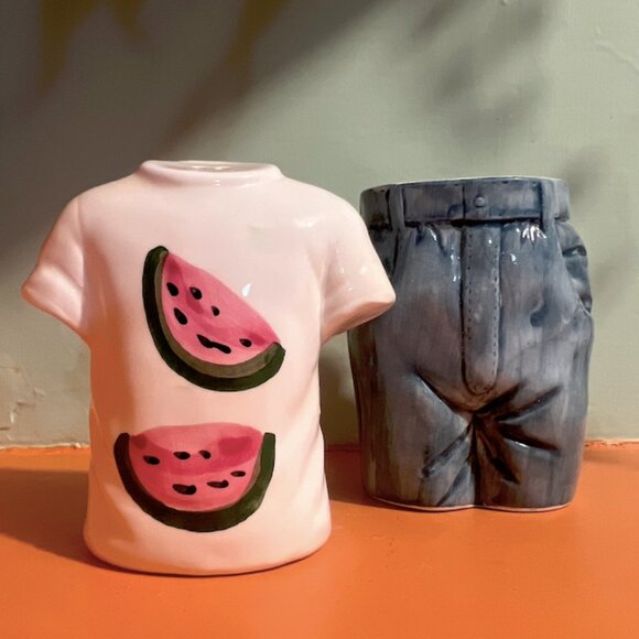 Rare Vintage T-Shirt & Jeans Salt & Pepper Shakers | Watermelons Kitchen Decor - Picture 1 of 10